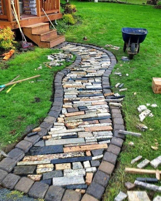 Несколько идей оформления дачных дорожек  Больше советов тут - Моя дача Не за...