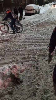 Новый бульвар, 15. Сколько тут дворников на один квадратный метр?