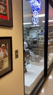 Уникальный музей. США, Небраска, Линкольн  Первая передача