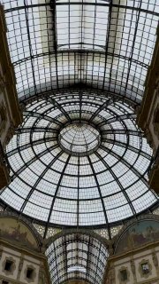 Милан из Кишинева за 38 евро туда-назад.   10-15 марта Билеты  2-5 апреля Билеты