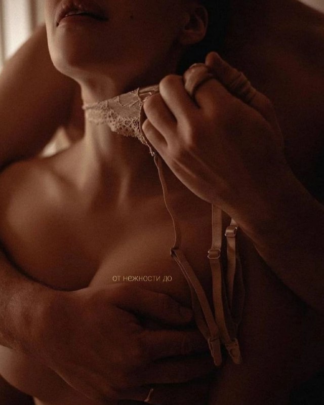 සෙක්ස් චැට්    සෙක්ස් චැට්, එහෙමත් නැතිනම් අපේ සමහර අයියලා කියන විදියට සෙස් ච...