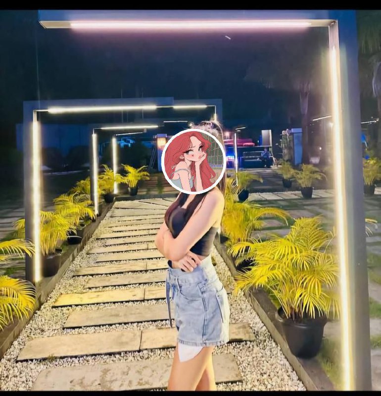                                      သာယာတဲ့ညလေးတစ်ညကို...   ကောင်မလေးချောချေ...