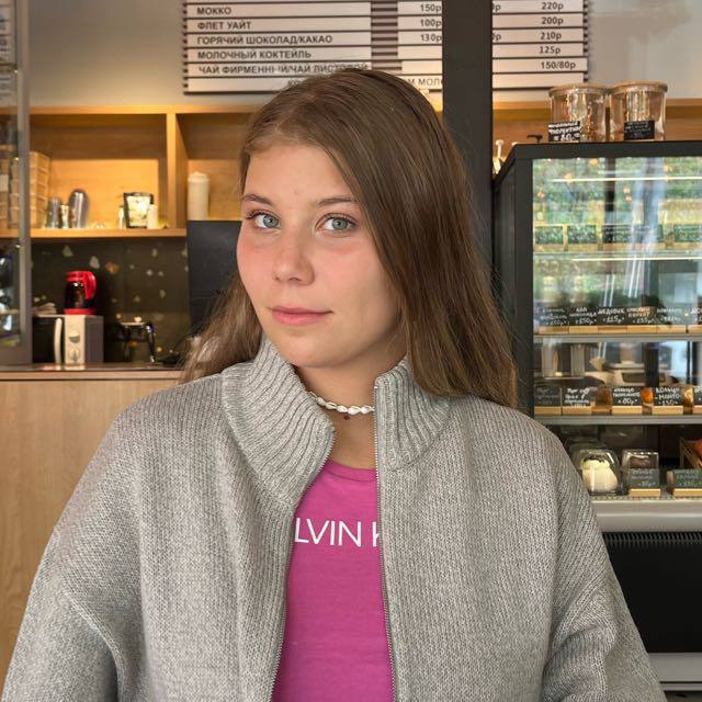 Доброго времени суток, меня зовут Александра, мне 27   По независящим от меня...