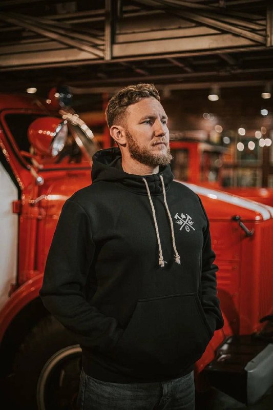 Худи, свитшоты, футболки «КЛАССИКА» в наличии. Размеры от S до 3XL Худи - 450...