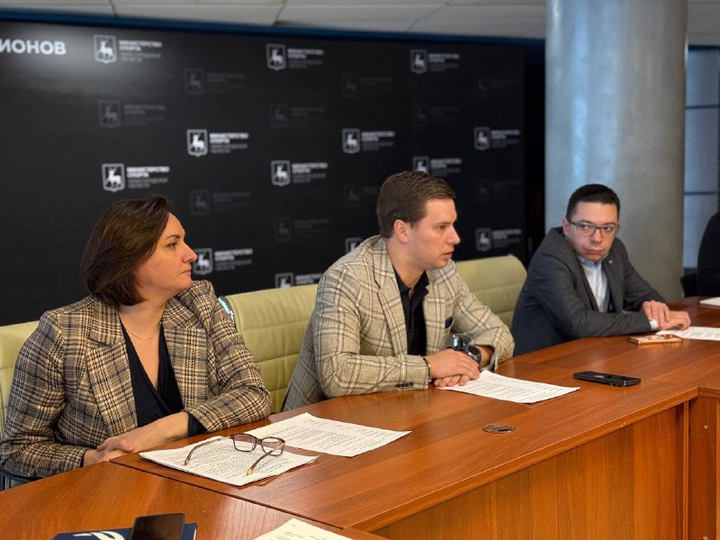 В первый официальный рабочий день 2026 года в министерстве спорта региона обс...