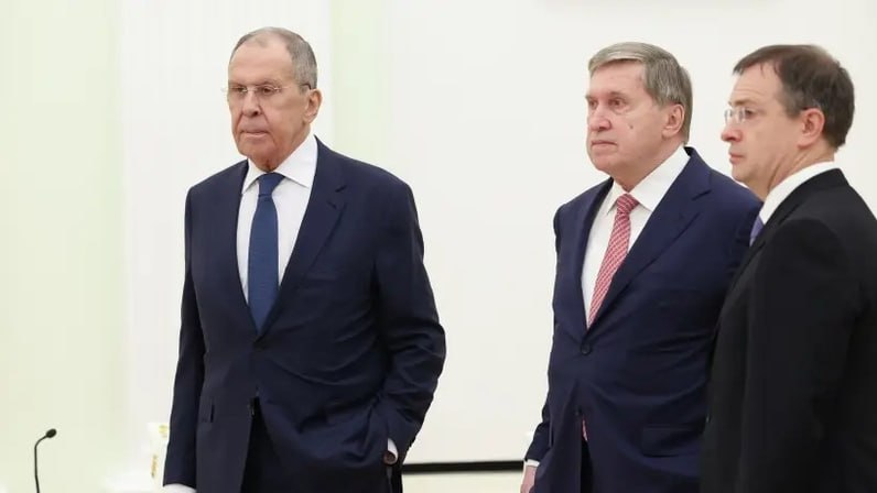 Переговорами по Украине будут заниматься МИД России и Мединский  Президент Вл...